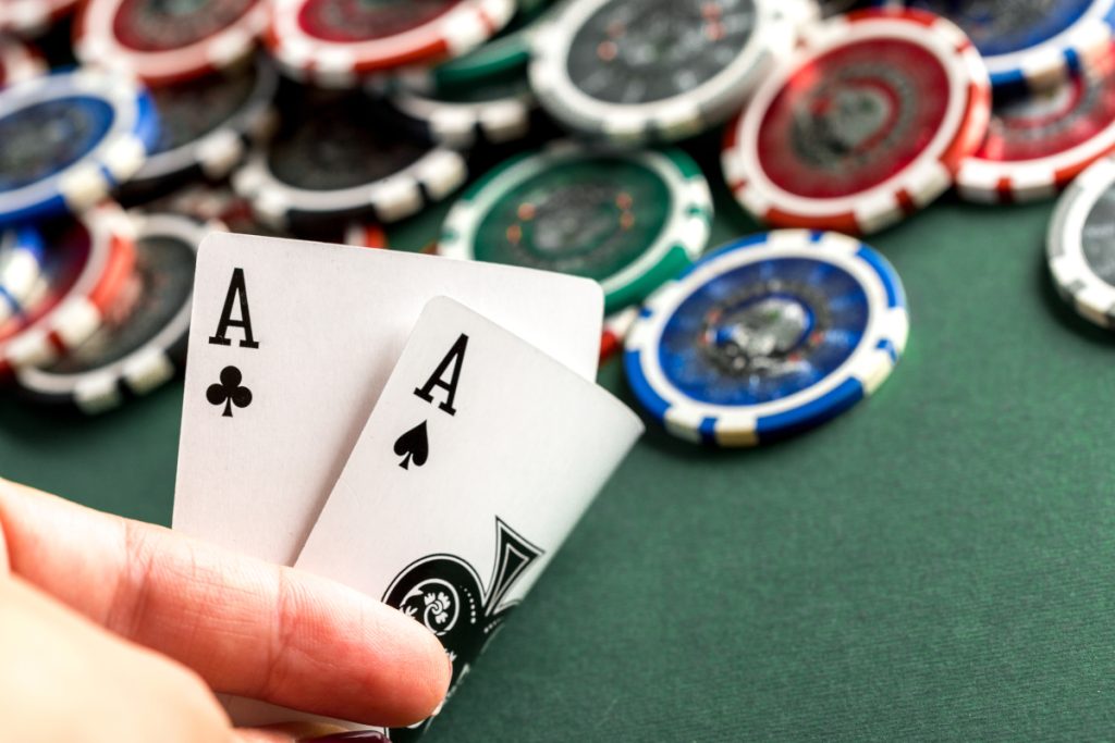 maîtriser bluff poker
